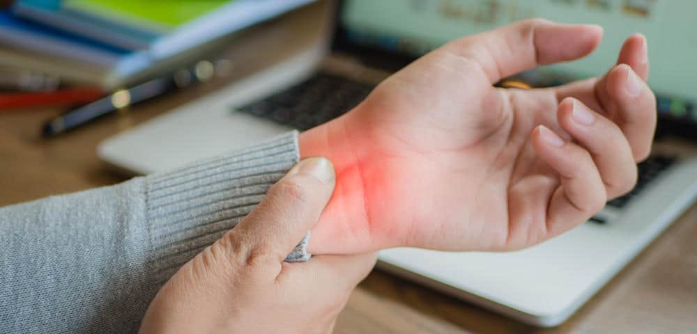 chiropractic care for carpal tunnel photo